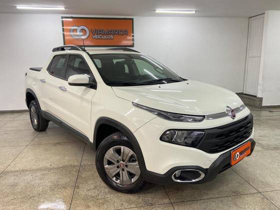 FIAT TORO 1.8 16V EVO FLEX FREEDOM AT6 FIAT TORO 1.8 16V EVO FLEX FREEDOM AT6
